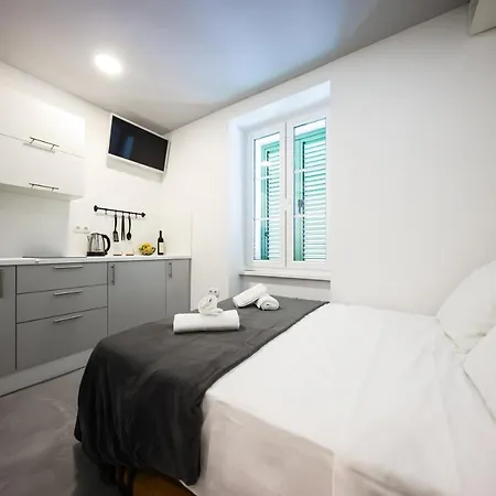 City Center Apartman *